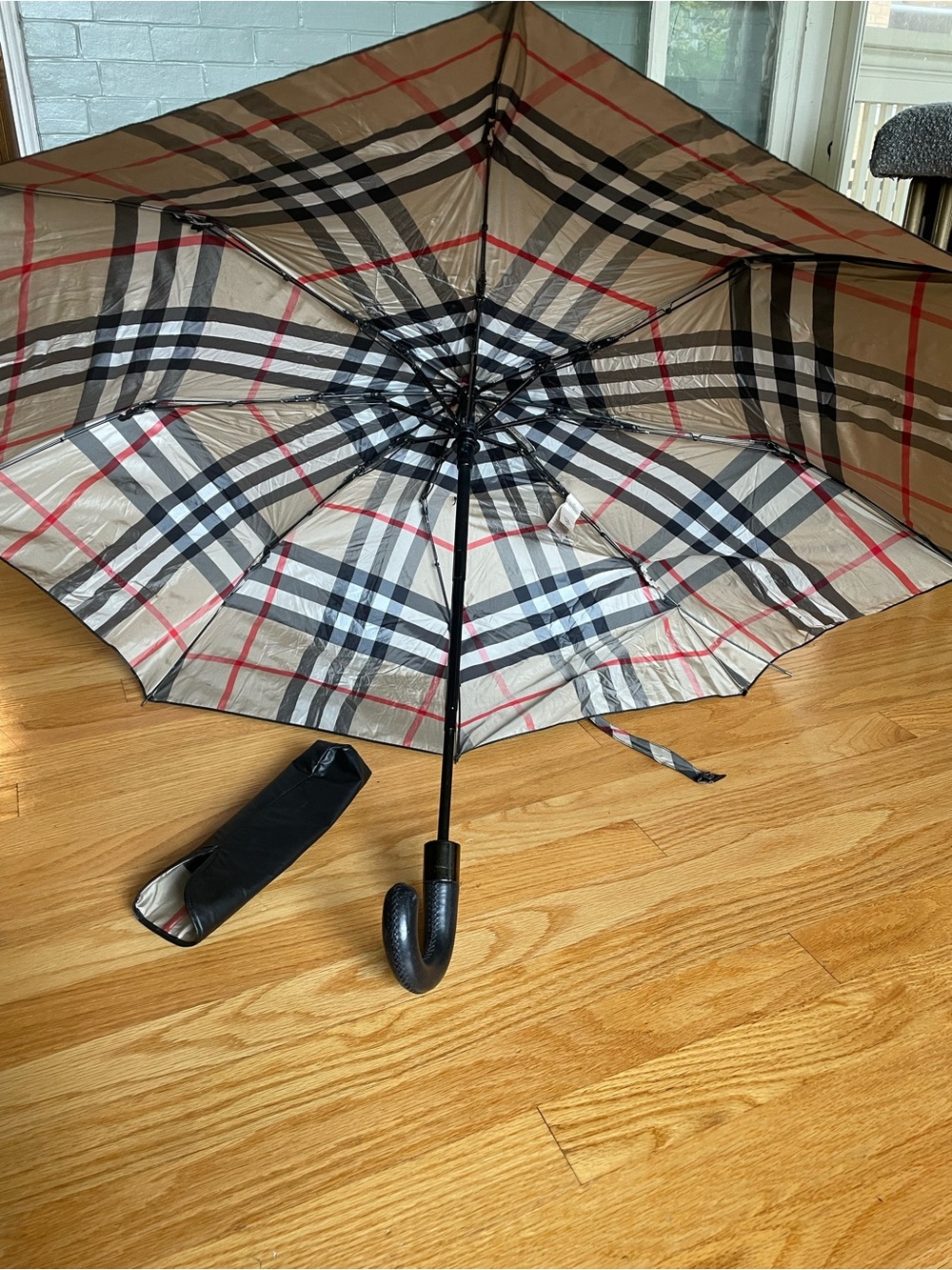 Burberry Regency Walking Umbrella - Picture 2 of 9
